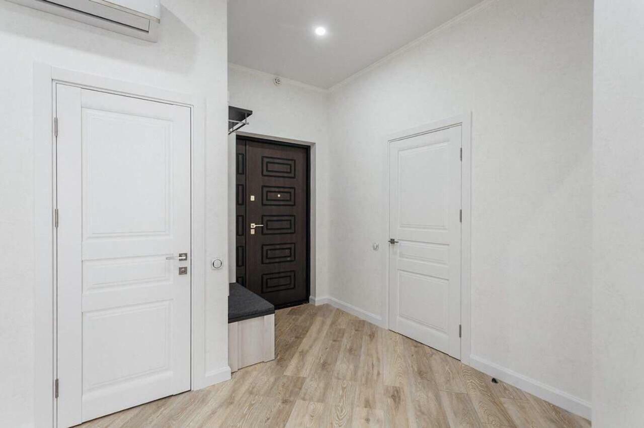 2nd Pearl Sea View Apartment